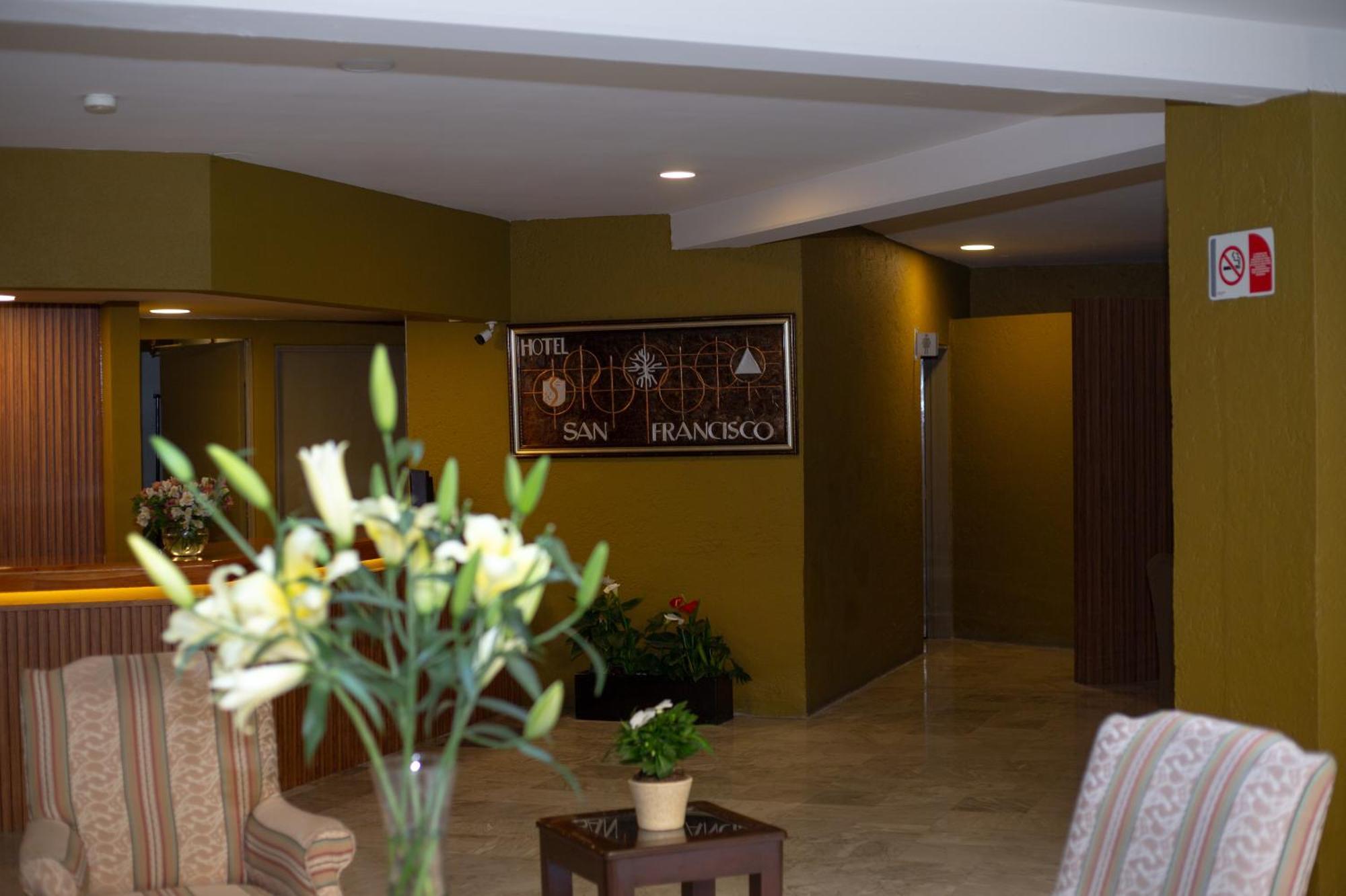 Hotel San Francisco Толука-де-Лердо Экстерьер фото
